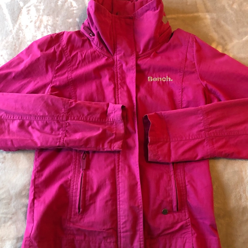 Bench spring jacket